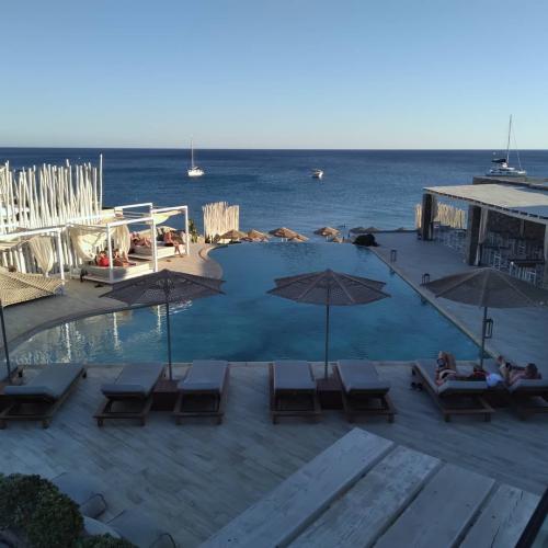 Tsamassage Milos Island